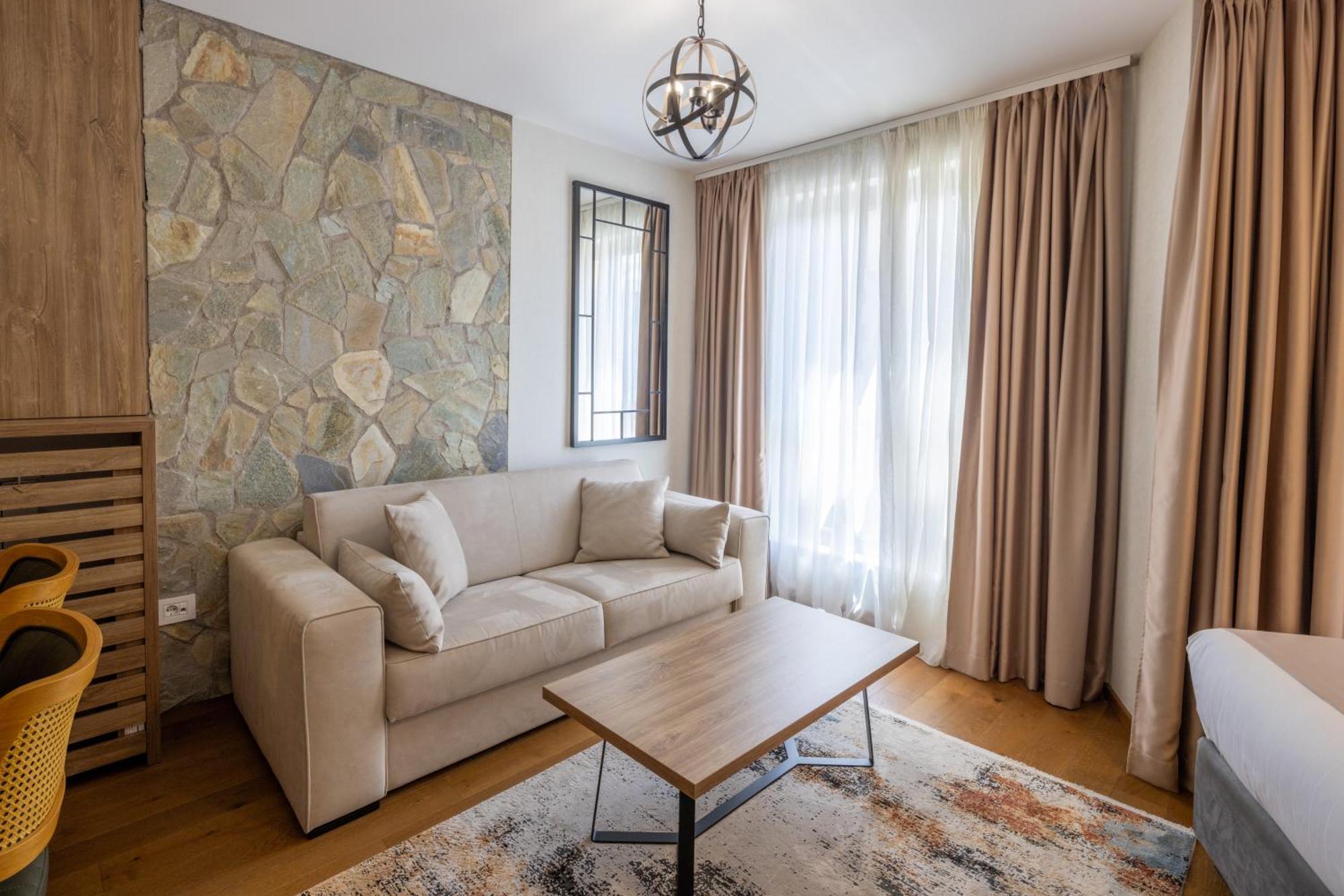 Apartman &